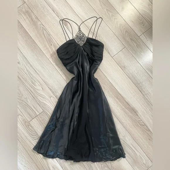 Vintage Y2K Nine West Silk black dress with beaded details size 2